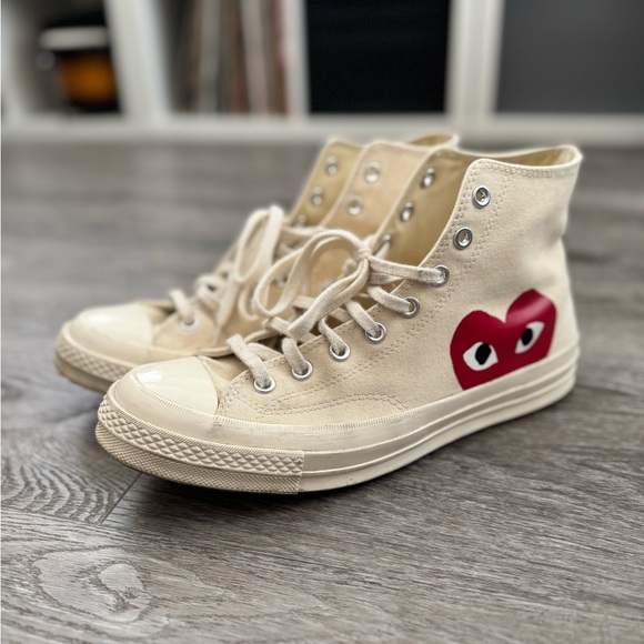 Converse Other - Converse Chuck Taylor All Star 70 Hi
Comme des Garcons PLAY White